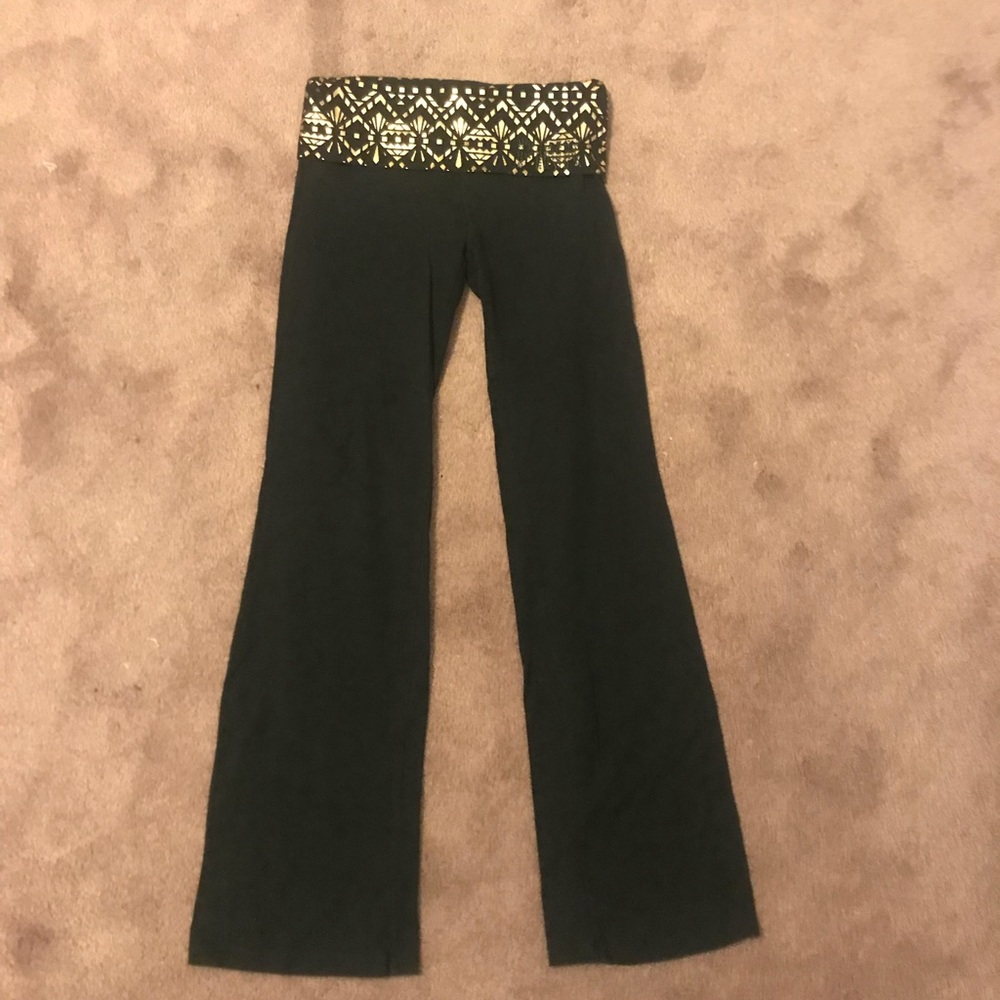 Victoria secret “pink” yoga pants
